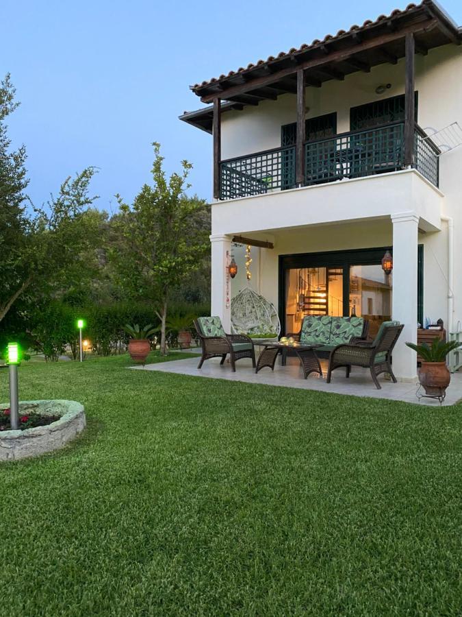 Detached Villa With Sea View Ханіоті Екстер'єр фото